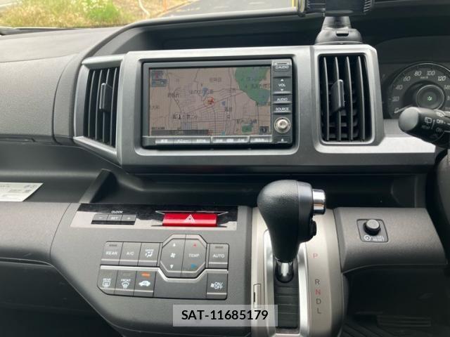 Honda e 2009-12 7620328-19