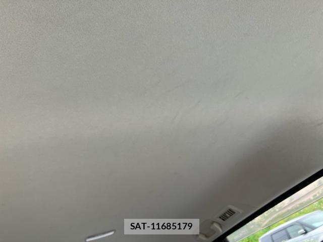 Honda e 2009-12 7620328-21