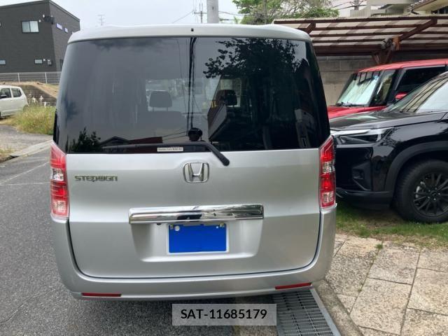 Honda e 2009-12 7620328-7