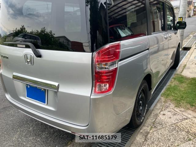 Honda e 2009-12 7620328-8