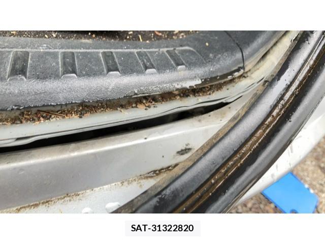 Honda e 2009-08 7620326-21