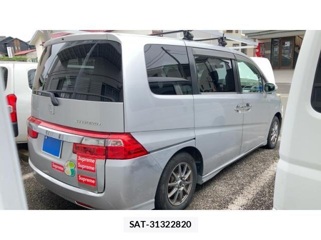 Honda e 2009-08 7620326-2