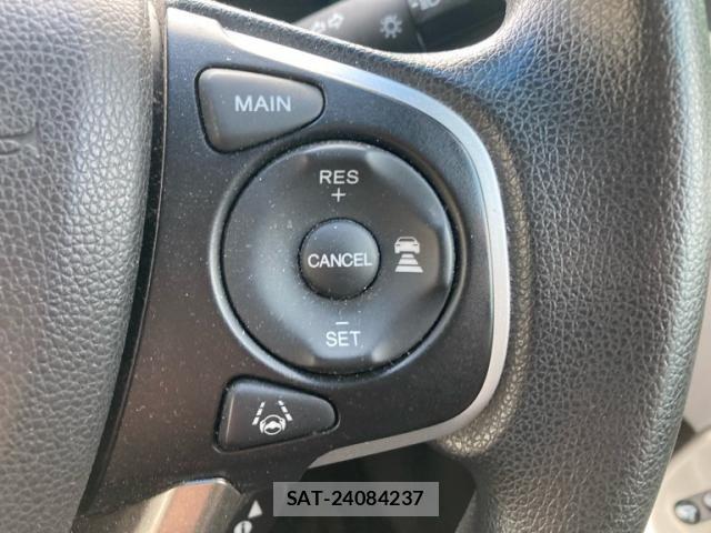 Honda e 2015-07 7620323-1
