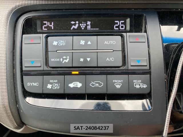 Honda e 2015-07 7620323-7