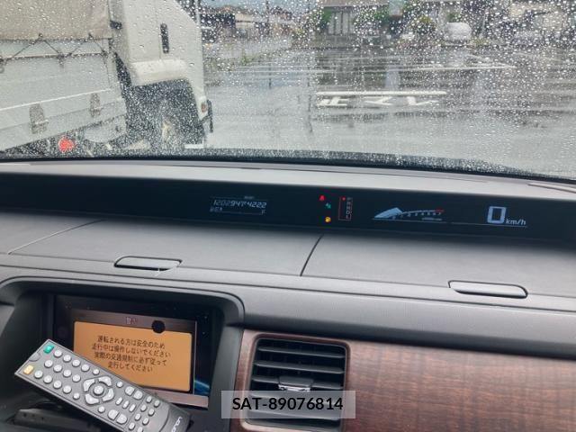 Honda e 2006-11 7620330-19