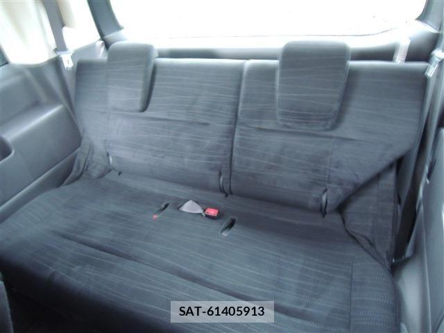 Honda e 2011-09 7729157-25