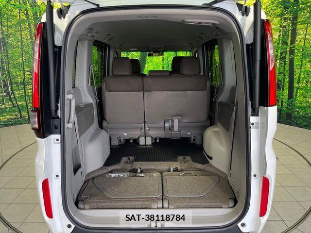 Honda e 2018-01 7729143-10