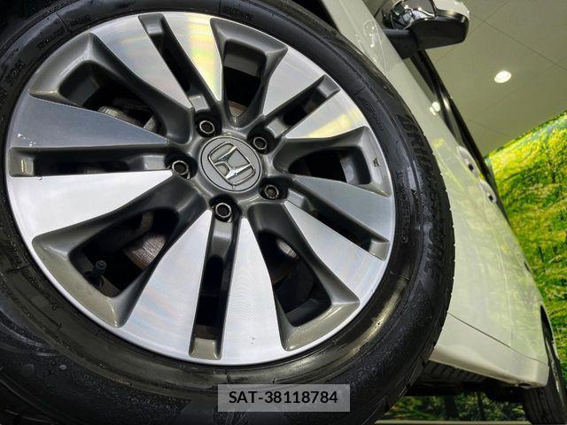 Honda e 2018-01 7729143-13