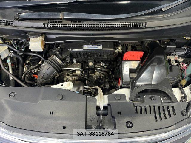 Honda e 2018-01 7729143-18