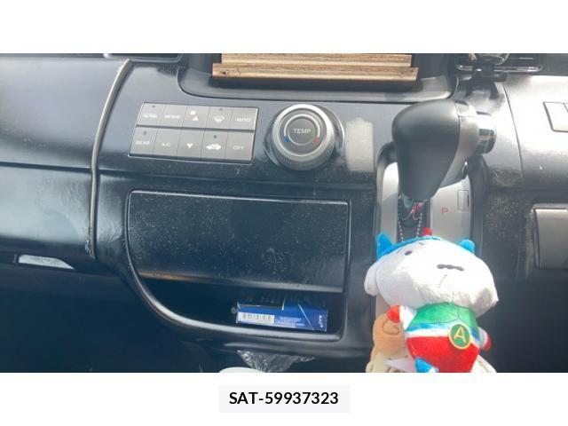 Honda e 2007-06 7729181-23