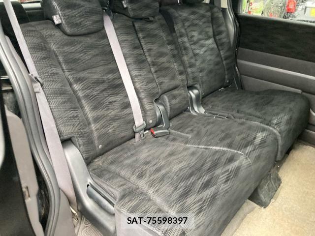 Honda e 2012-05 7729176-19