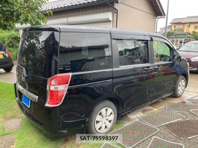 Honda e 2012-05 7729176-2