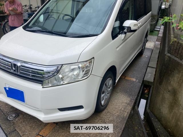 Honda e 2011-12 7729177-0