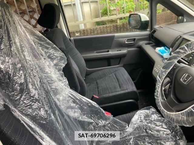 Honda e 2011-12 7729177-14