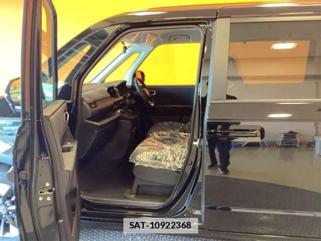 Honda e 2026-05 7729142-17