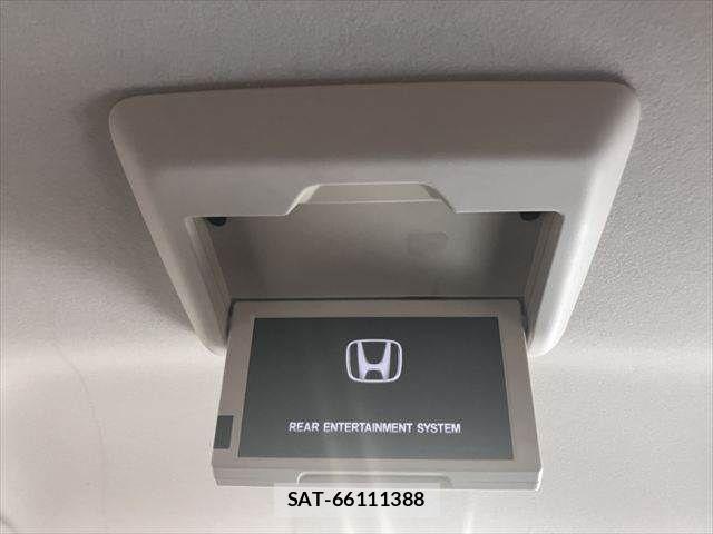 Honda e 2011-10 7729166-3