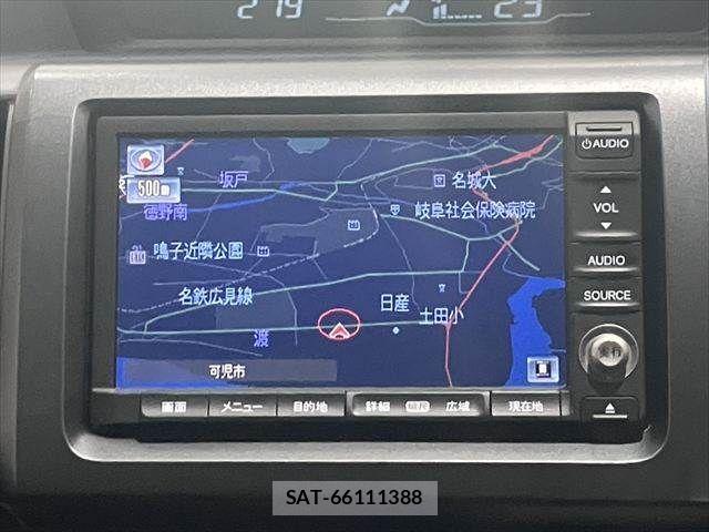 Honda e 2011-10 7729166-4