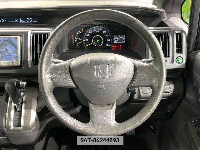 Honda e 2010-05 7729156-11