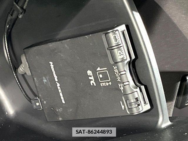 Honda e 2010-05 7729156-6