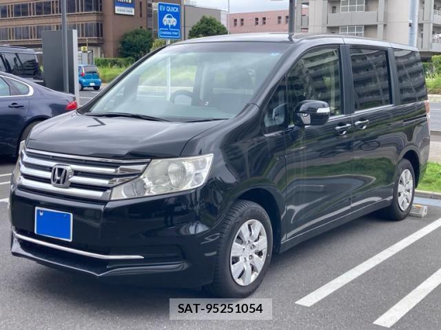 Honda e 2013-02 7729158-0