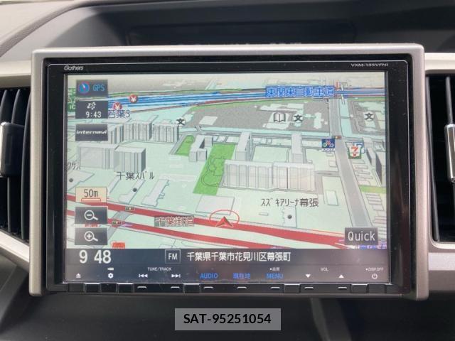 Honda e 2013-02 7729158-13