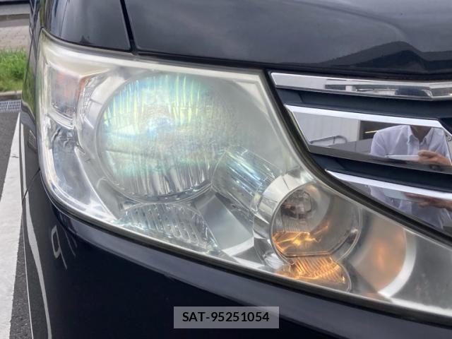 Honda e 2013-02 7729158-25
