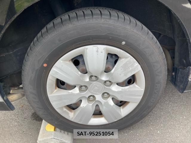 Honda e 2013-02 7729158-4