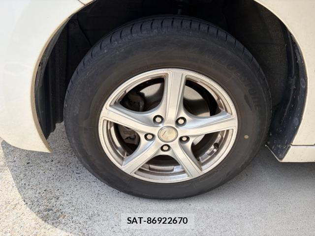 Honda e 2011-03 7789408-3
