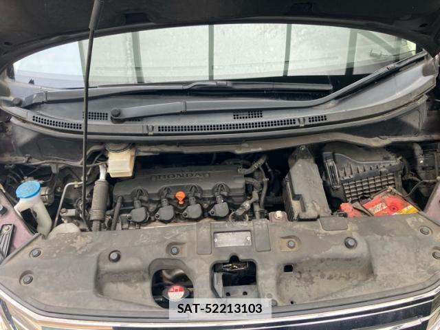 Honda e 2010-08 7789400-16