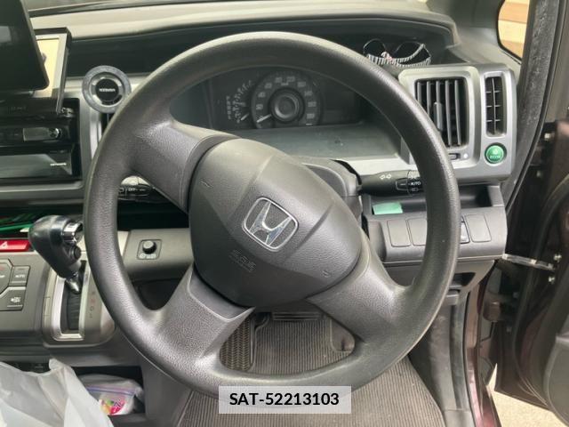 Honda e 2010-08 7789400-20
