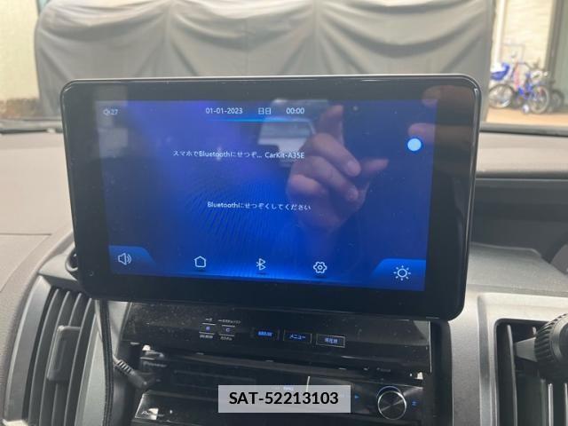 Honda e 2010-08 7789400-21