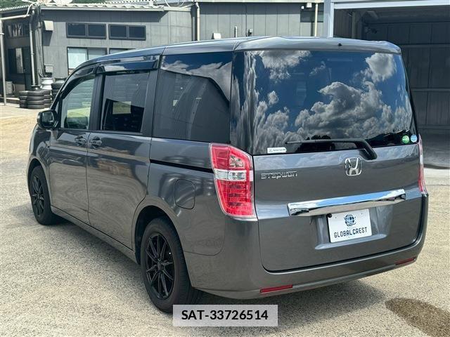 Honda e 2013-05 7789418-13