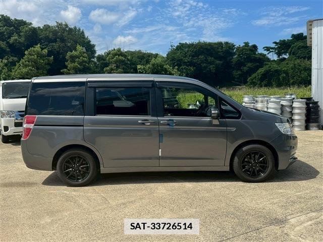 Honda e 2013-05 7789418-16
