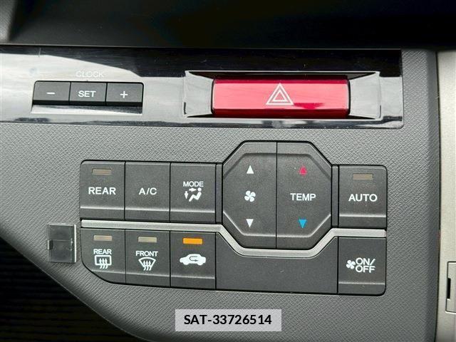 Honda e 2013-05 7789418-24