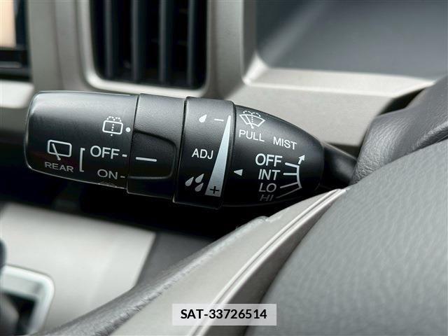 Honda e 2013-05 7789418-26