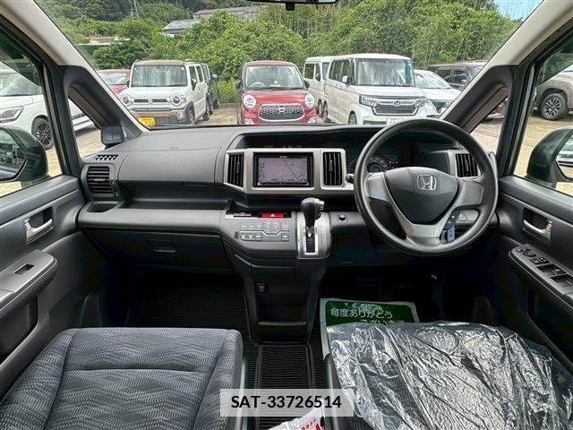 Honda e 2013-05 7789418-2