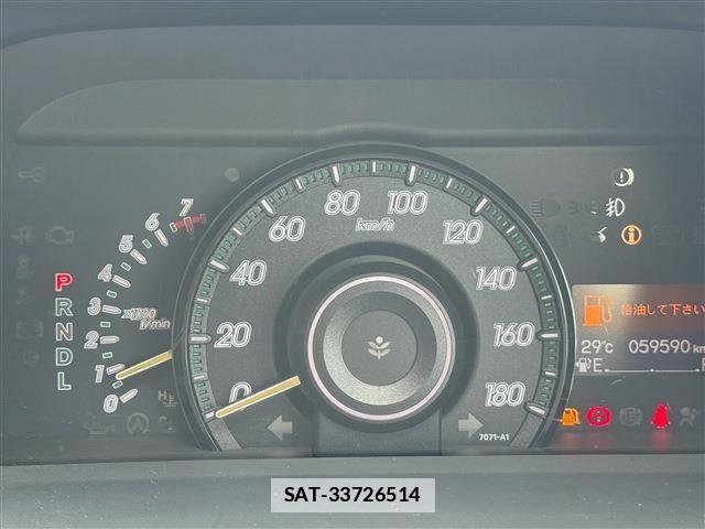 Honda e 2013-05 7789418-29