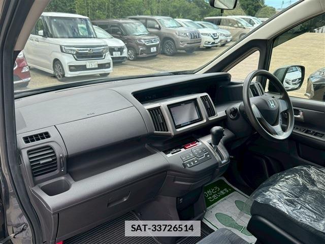 Honda e 2013-05 7789418-3