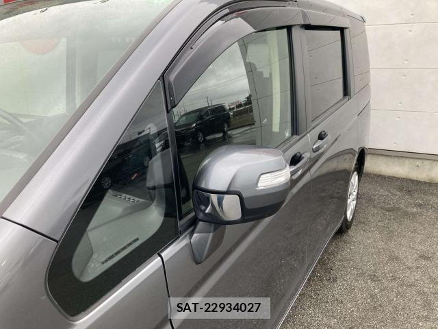 Honda e 2011-10 7789423-10