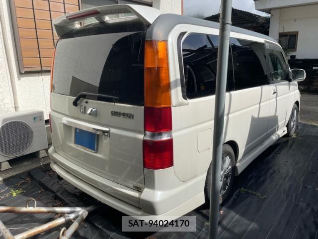 Honda e 2002-02 7879625-2