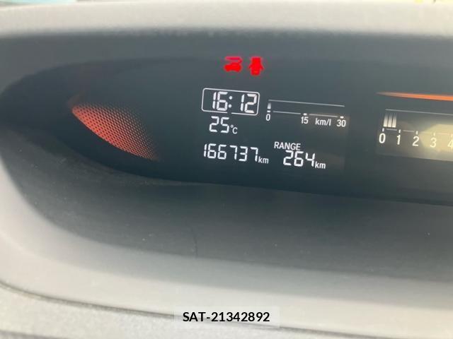 Honda e 2015-08 7879624-20