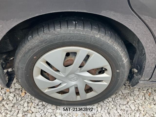 Honda e 2015-08 7879624-6
