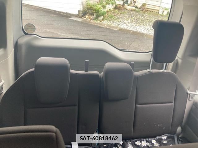 Honda e 2015-11 7879623-16