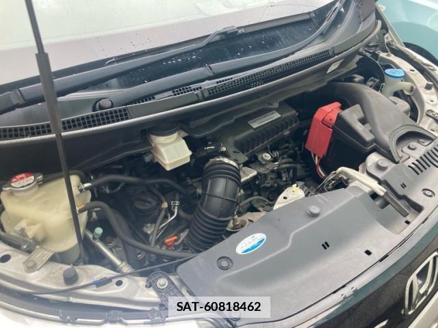 Honda e 2015-11 7879623-22