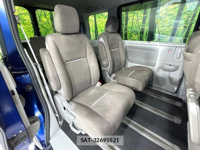 Honda e 2015-11 7903438-8