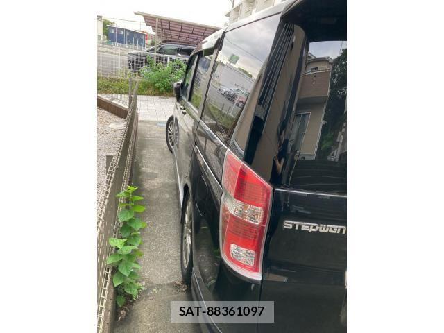 Honda e 2011-05 7963876-9