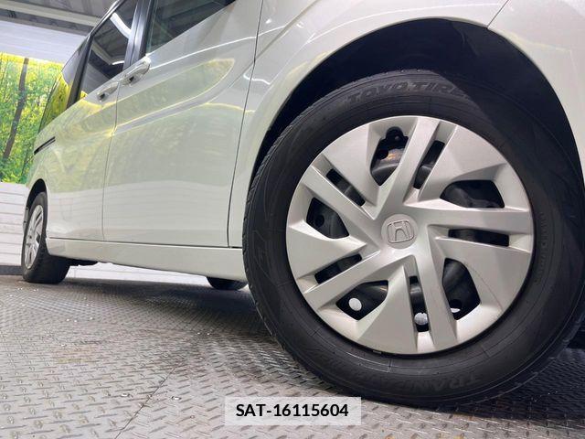 Honda e 2015-12 7963874-12