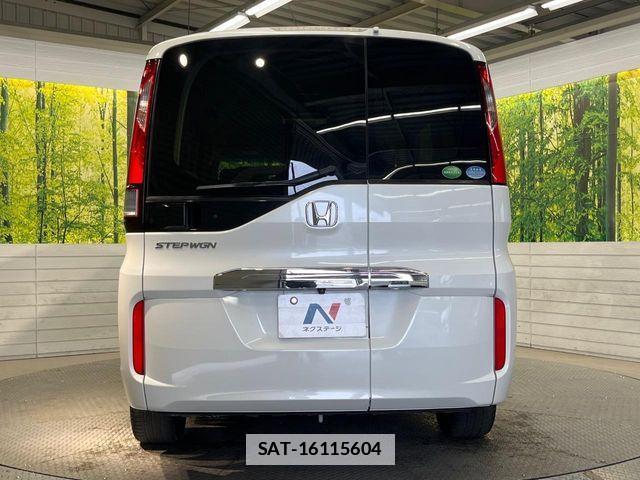 Honda e 2015-12 7963874-14