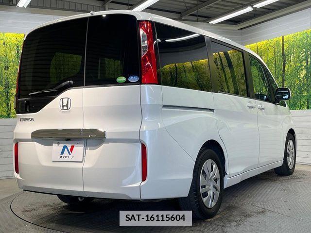 Honda e 2015-12 7963874-16