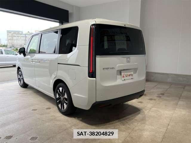 Honda e 2026-05 7981107-9